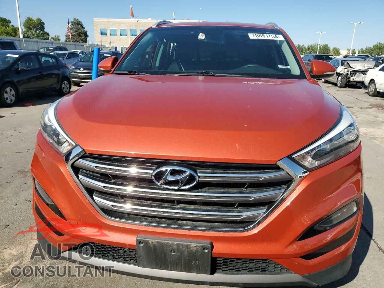HYUNDAI TUCSON 2016 - KM8J3CA21GU113211