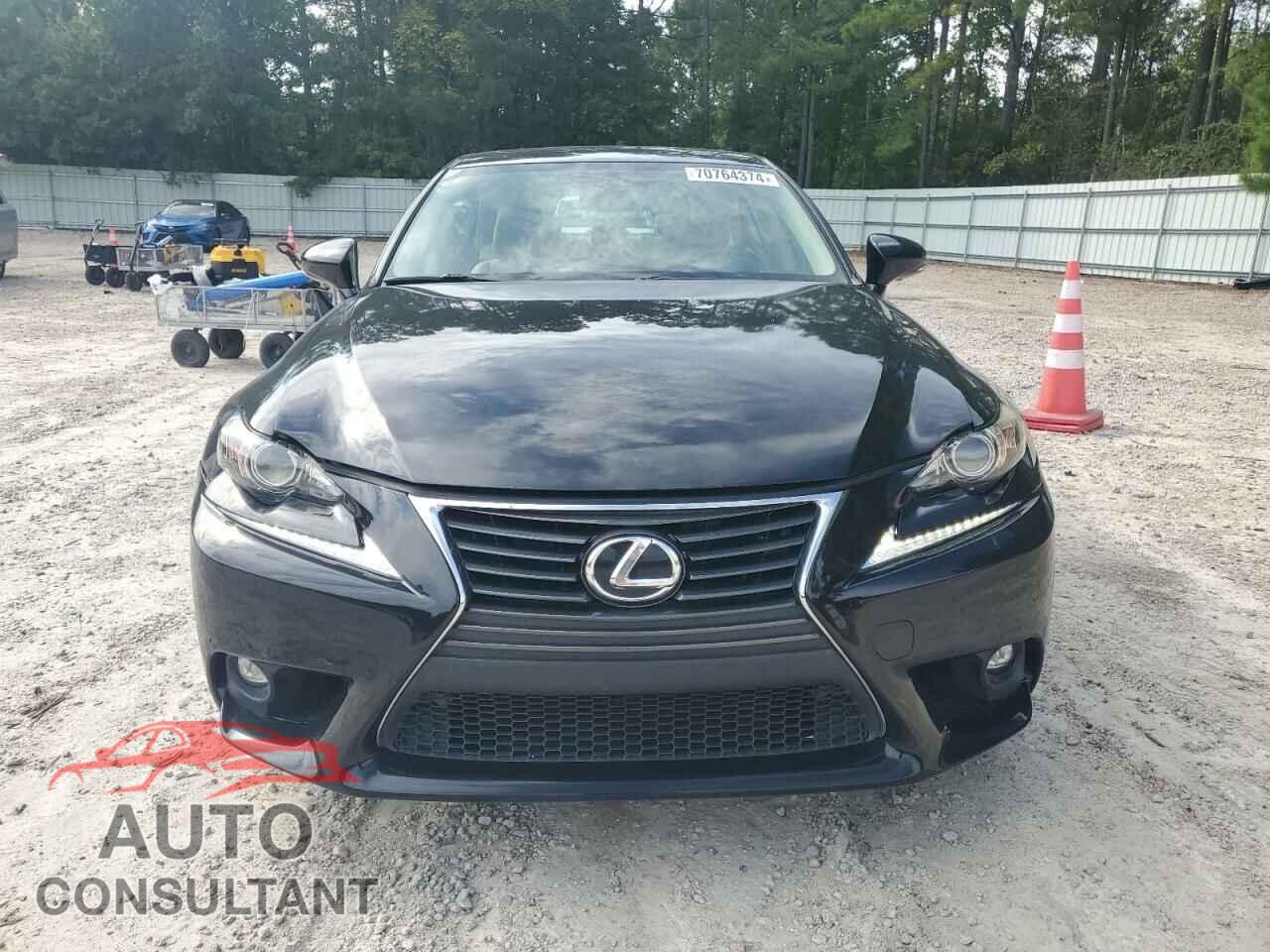 LEXUS IS 2016 - JTHBA1D27G5015470