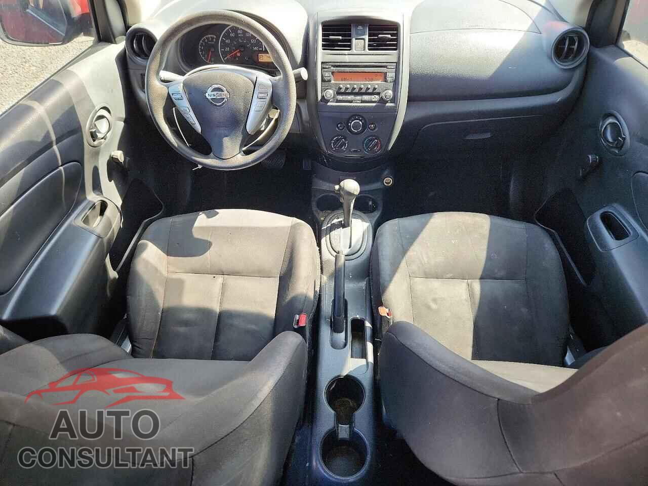 NISSAN VERSA 2017 - 3N1CN7AP3HL902470