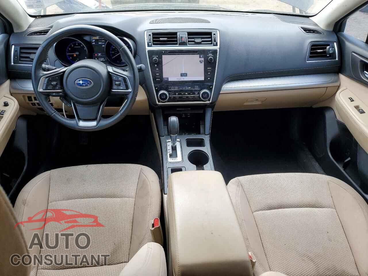 SUBARU OUTBACK 2018 - 4S4BSAHC8J3292600