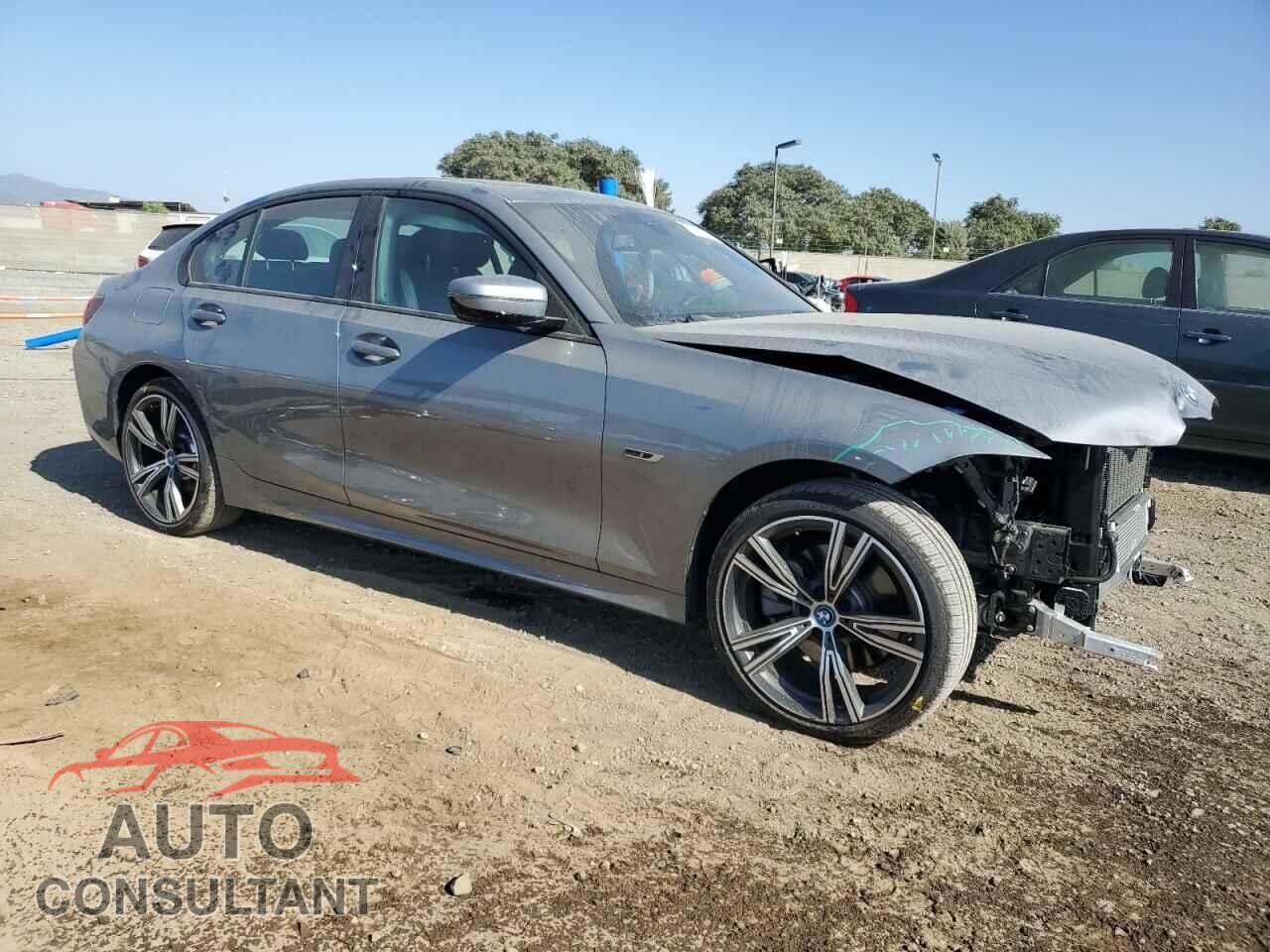 BMW 3 SERIES 2023 - 3MW39FF06P8D24578