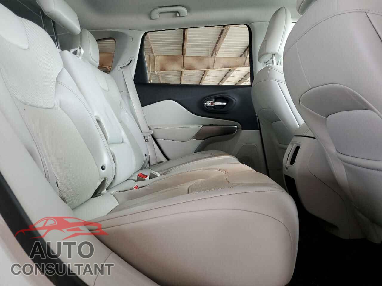 JEEP GRAND CHER 2019 - 1C4PJLDB0KD457783