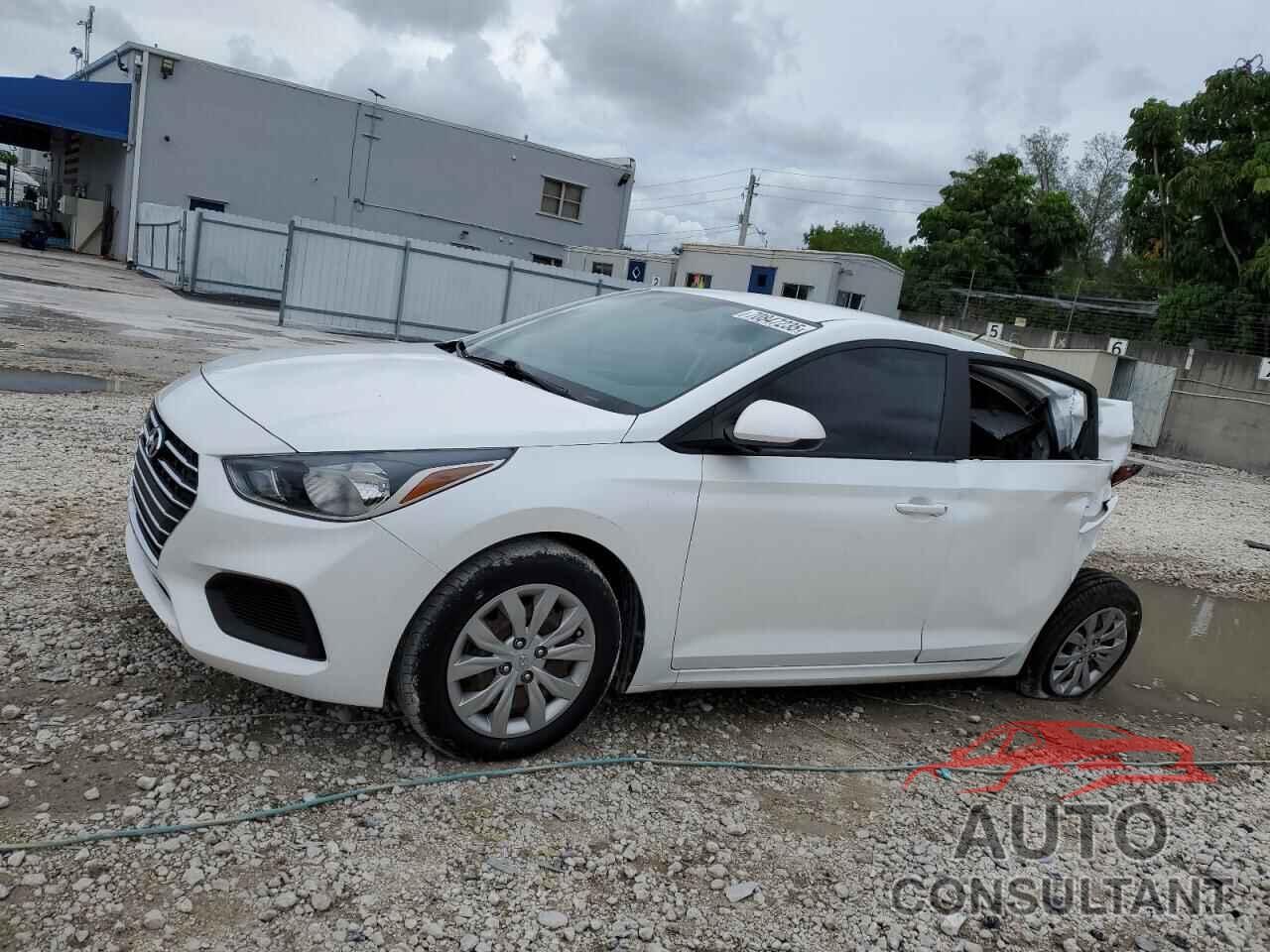 HYUNDAI ACCENT 2022 - 3KPC24A60NE180371