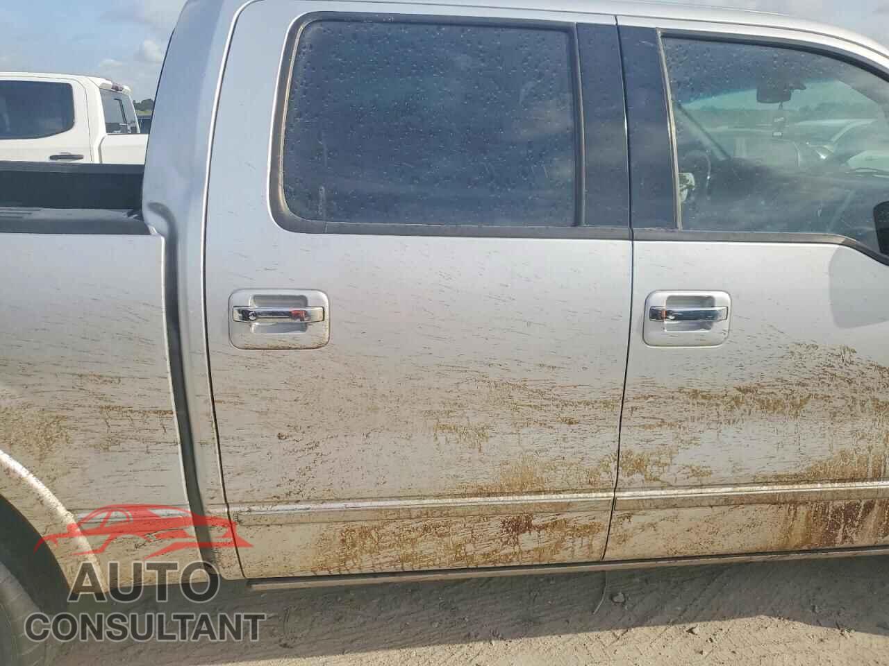 FORD F150 2011 - 1FTFW1CF1BFD01763