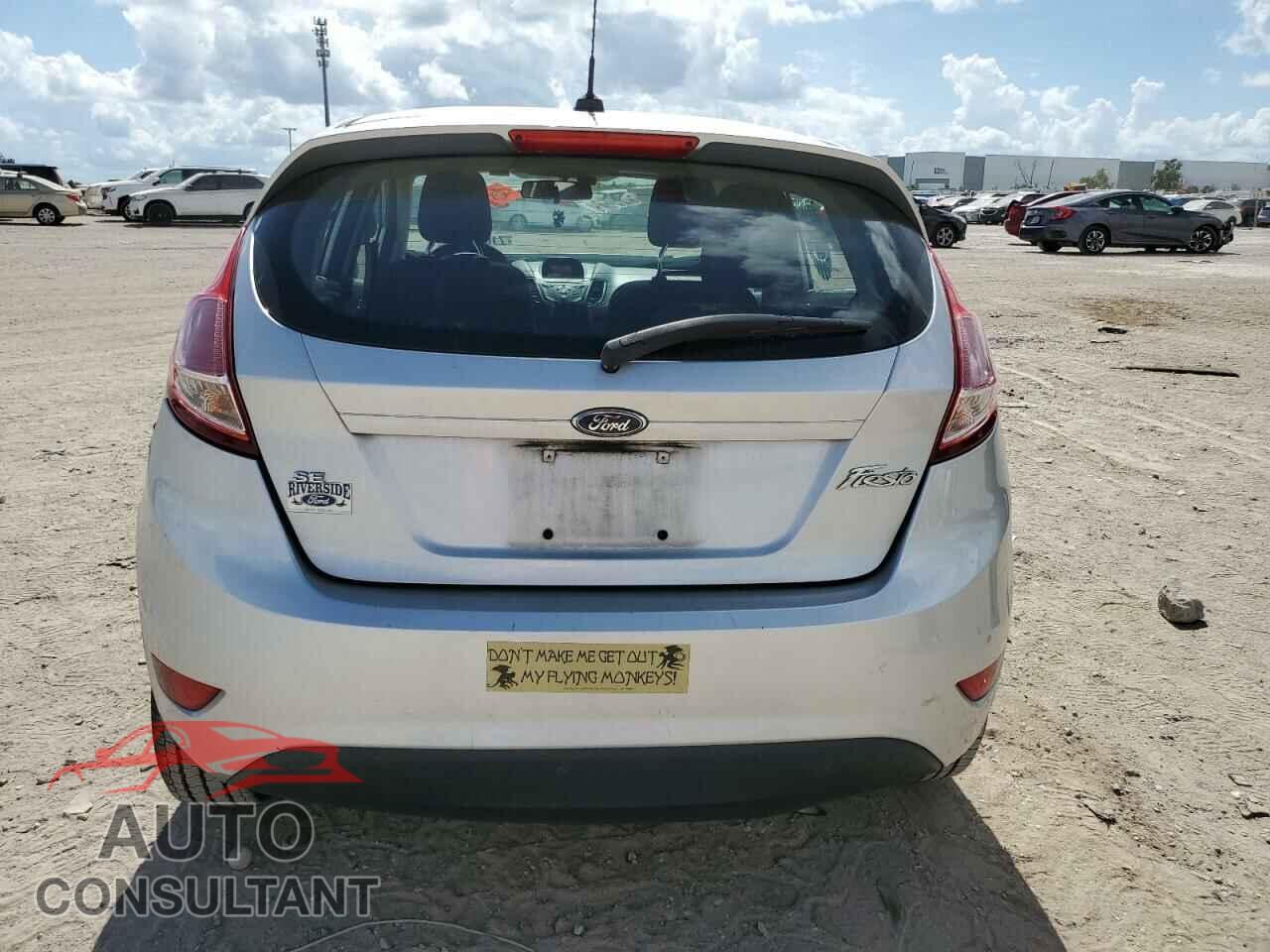 FORD FIESTA 2017 - 3FADP4EJ6HM123242