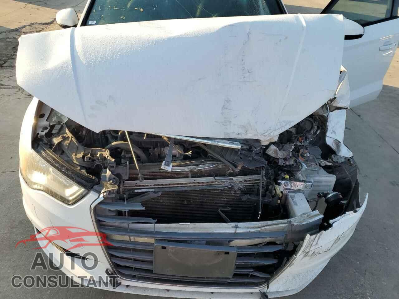 AUDI A3 2016 - WAUA7GFFXG1039748