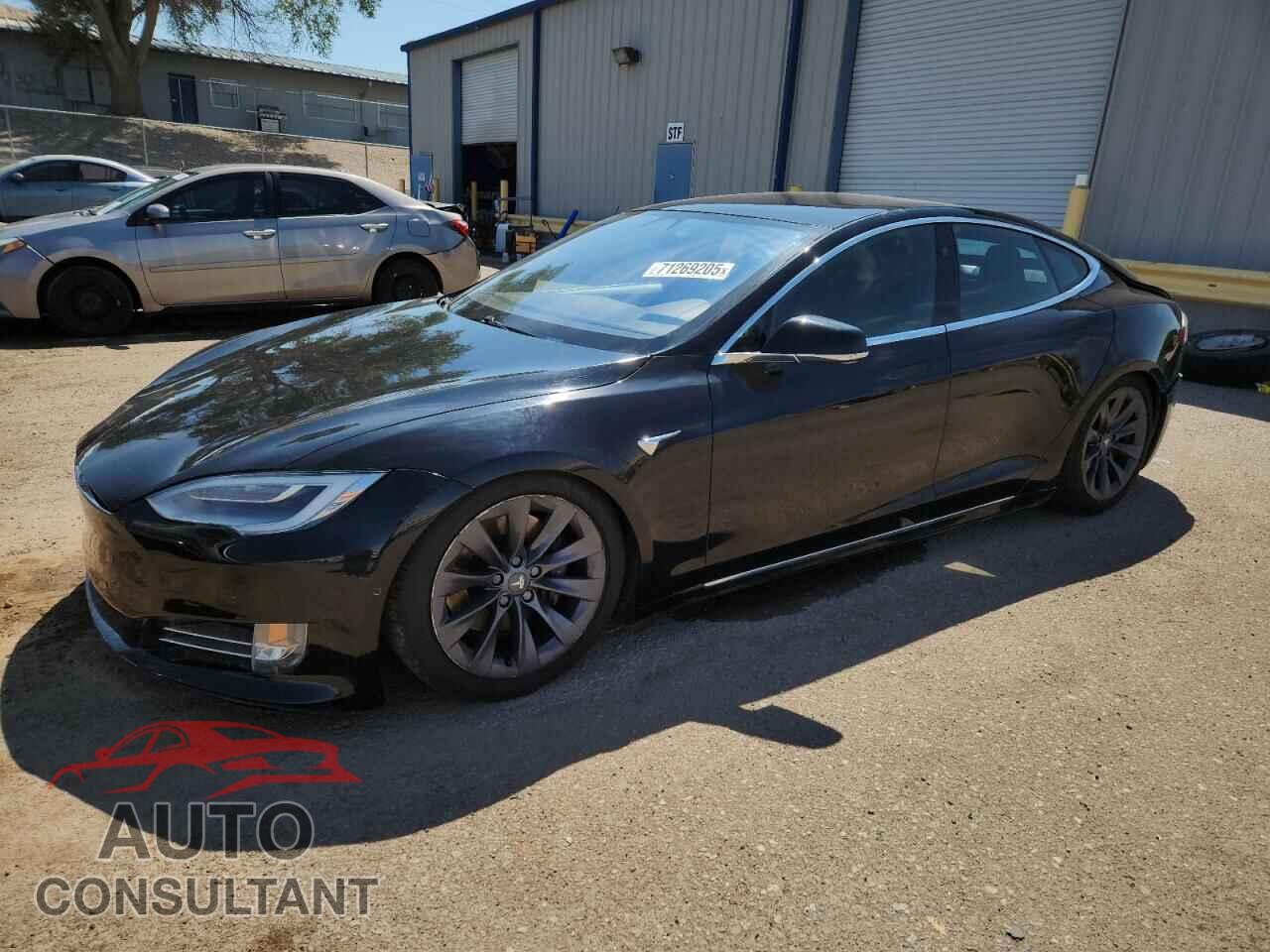 TESLA MODEL S 2020 - 5YJSA1E29LF379270