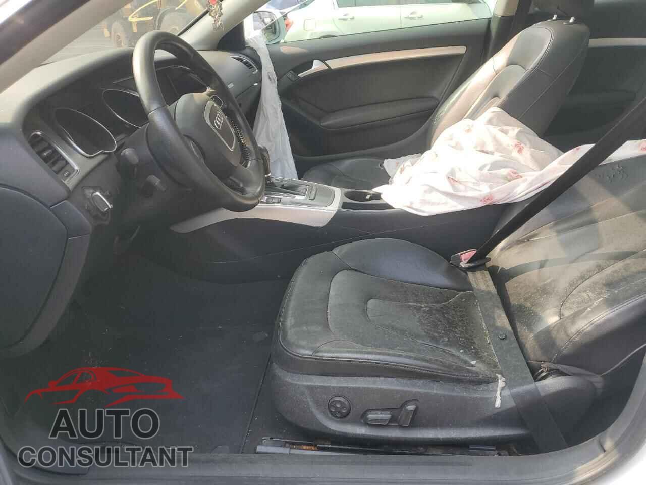 AUDI A5 2011 - WAUCFAFR9BA024430