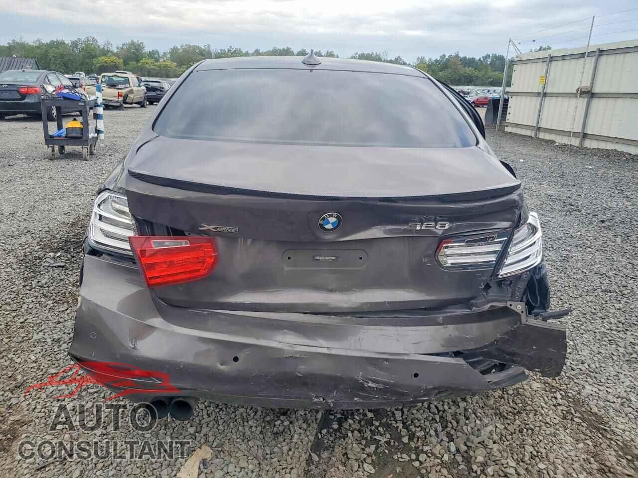 BMW 3 SERIES 2013 - WBA3B5C57DF590189