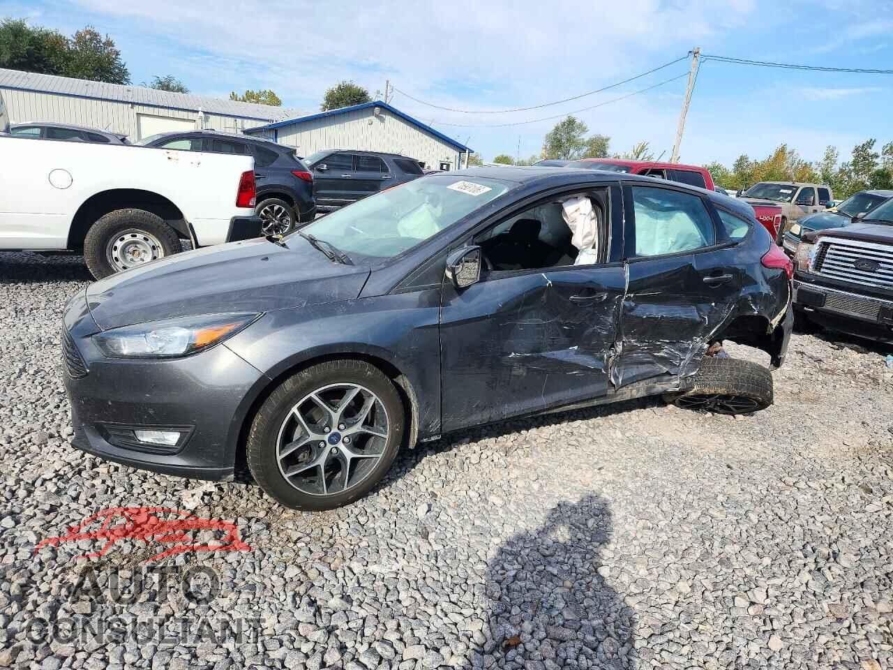 FORD FOCUS 2017 - 1FADP3M23HL346974