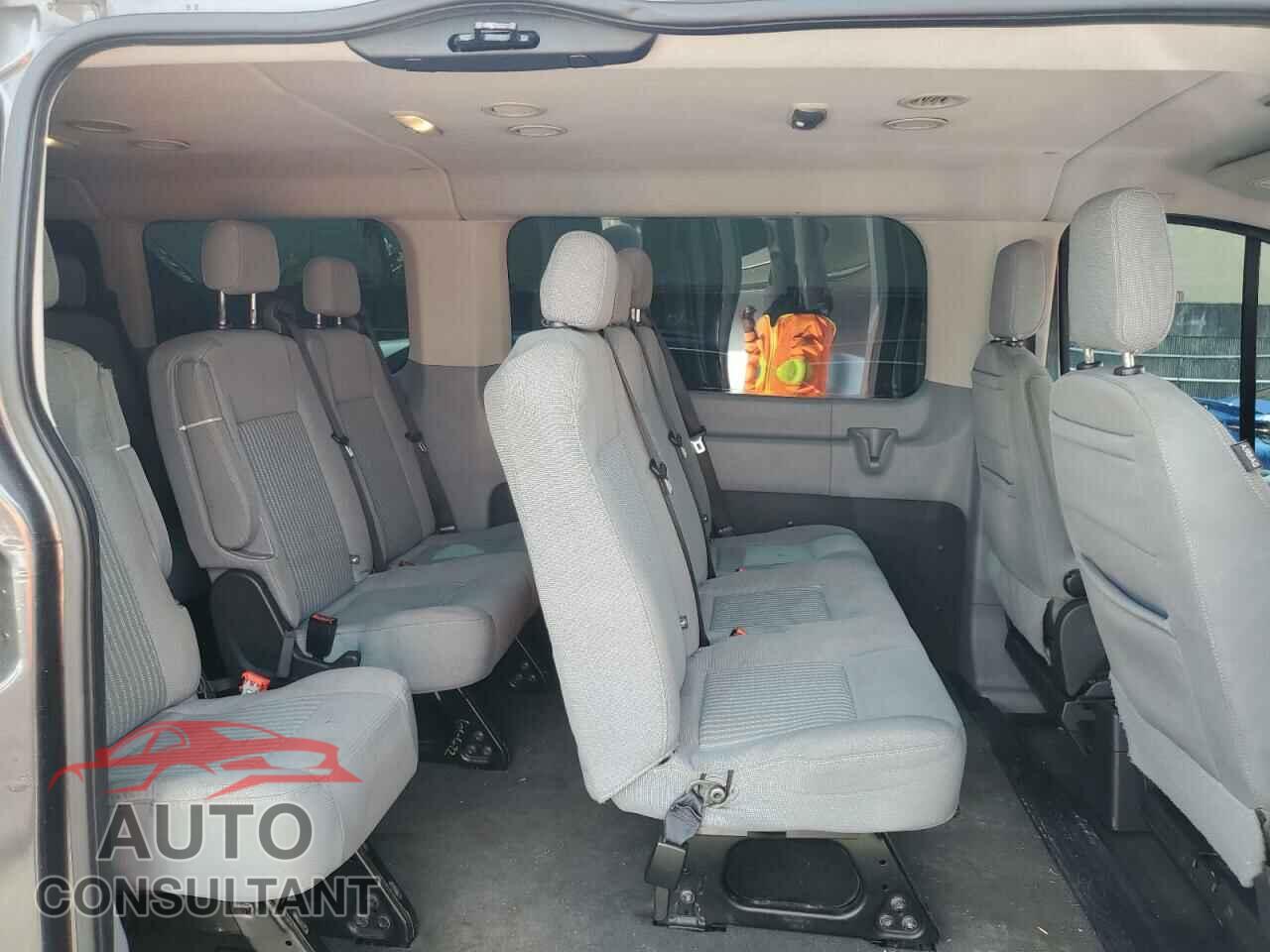 FORD TRANSIT 2017 - 1FBZX2ZM4HKA04903