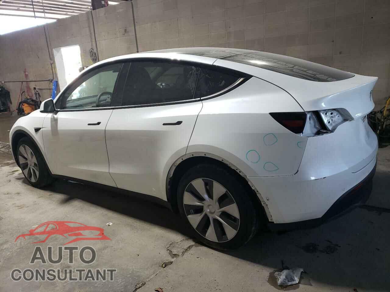TESLA MODEL Y 2021 - 5YJYGDEE6MF088330
