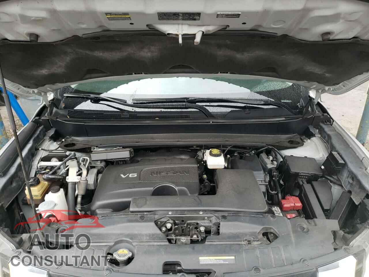 NISSAN PATHFINDER 2017 - 5N1DR2MM7HC640194