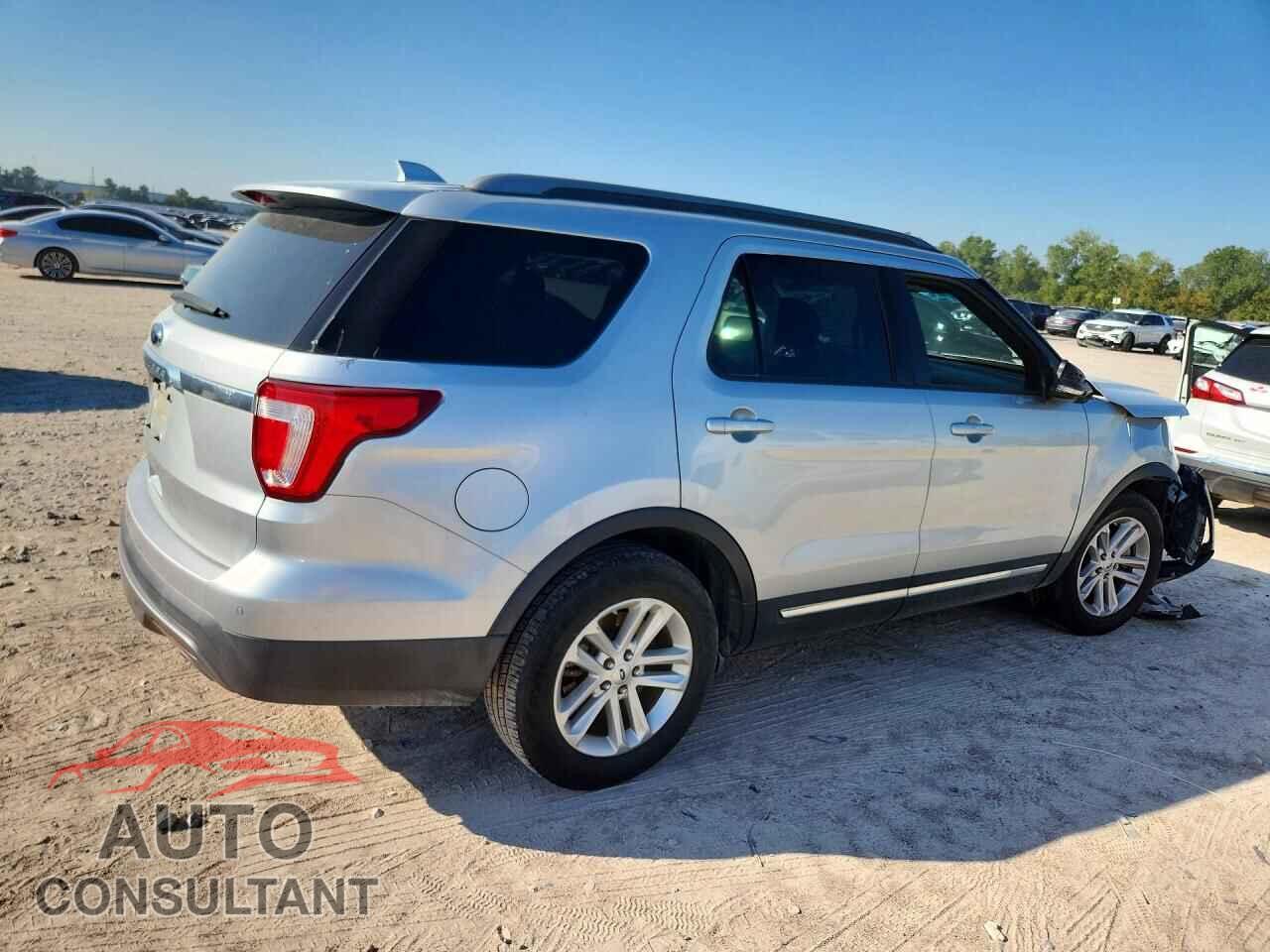 FORD EXPLORER 2017 - 1FM5K7D80HGB14149