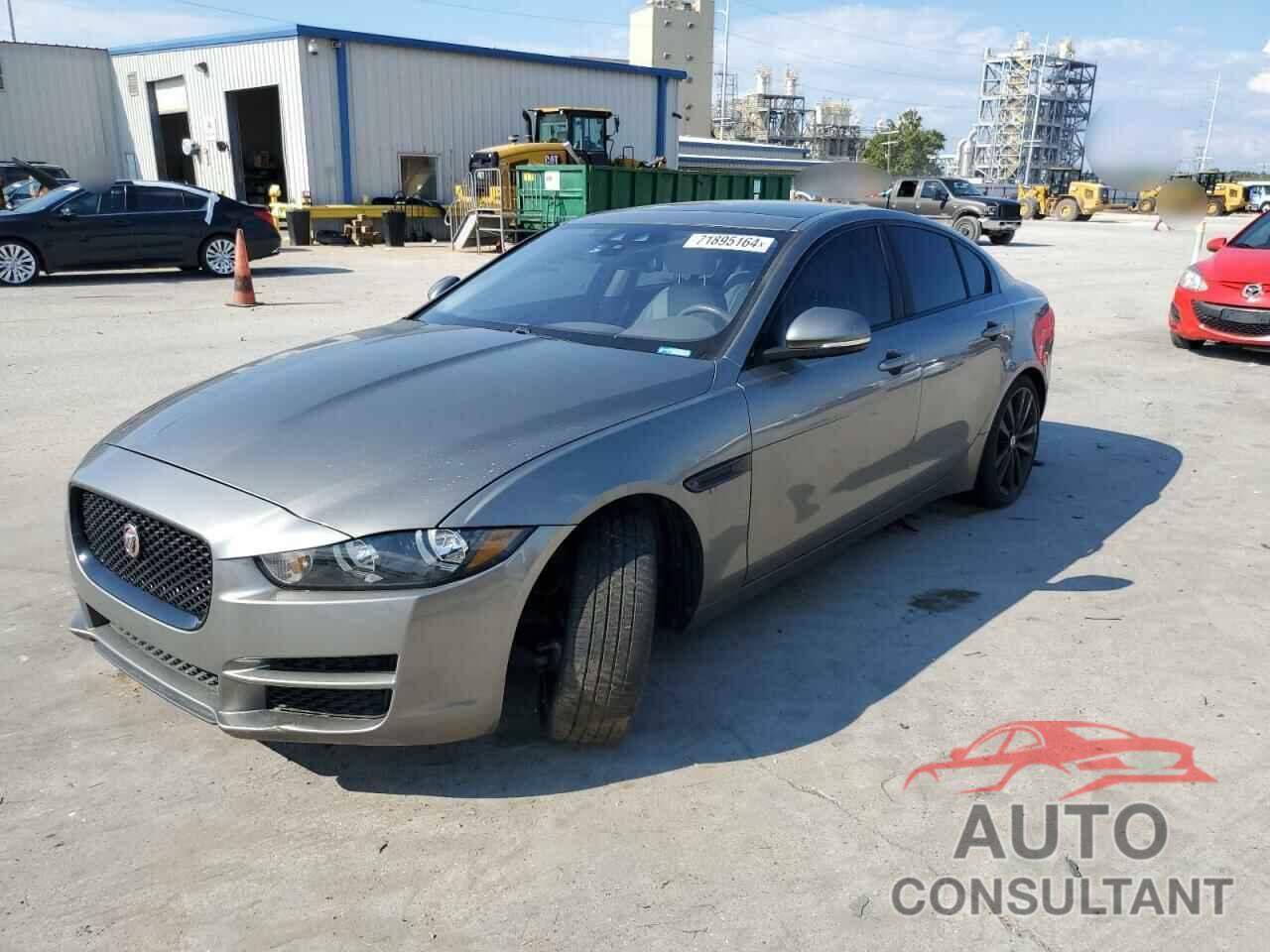 JAGUAR XE 2017 - SAJAE4BV3HA977131
