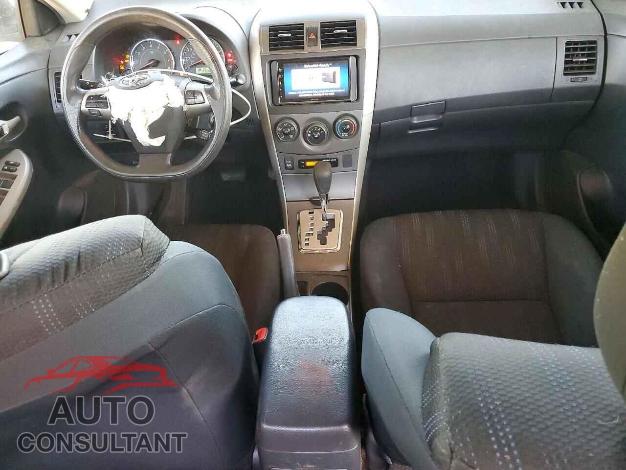 TOYOTA COROLLA 2011 - 2T1BU4EE4BC613739