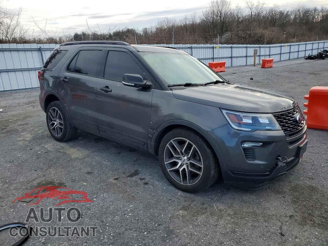 FORD EXPLORER 2018 - 1FM5K8GT4JGB62376