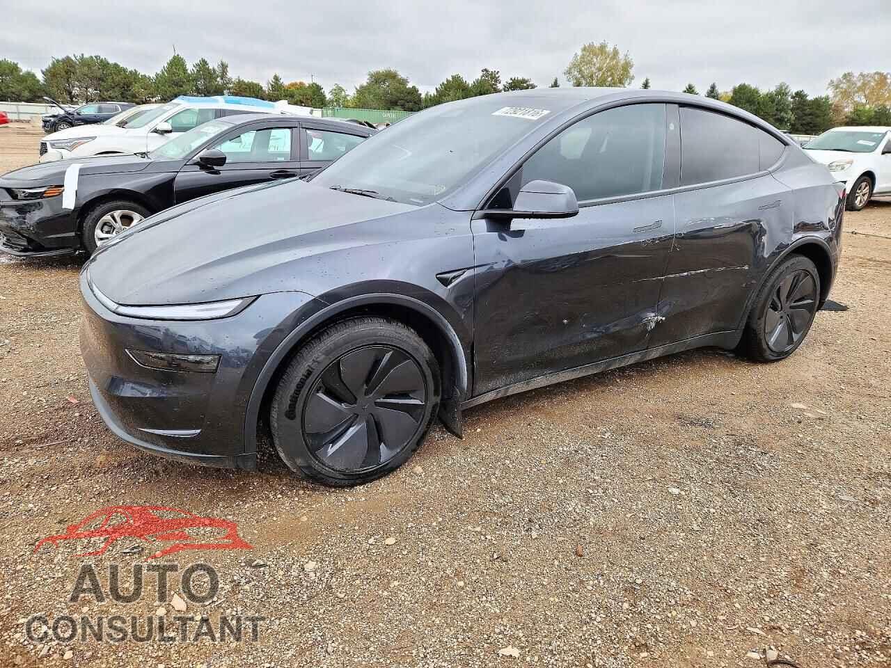 TESLA MODEL Y 2026 - 7SAYGDEEXTF407553