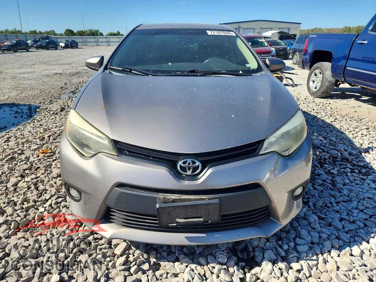 TOYOTA COROLLA 2014 - 5YFBURHE4EP006995
