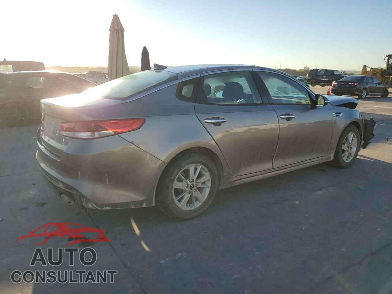 KIA OPTIMA 2017 - 5XXGT4L39HG161055