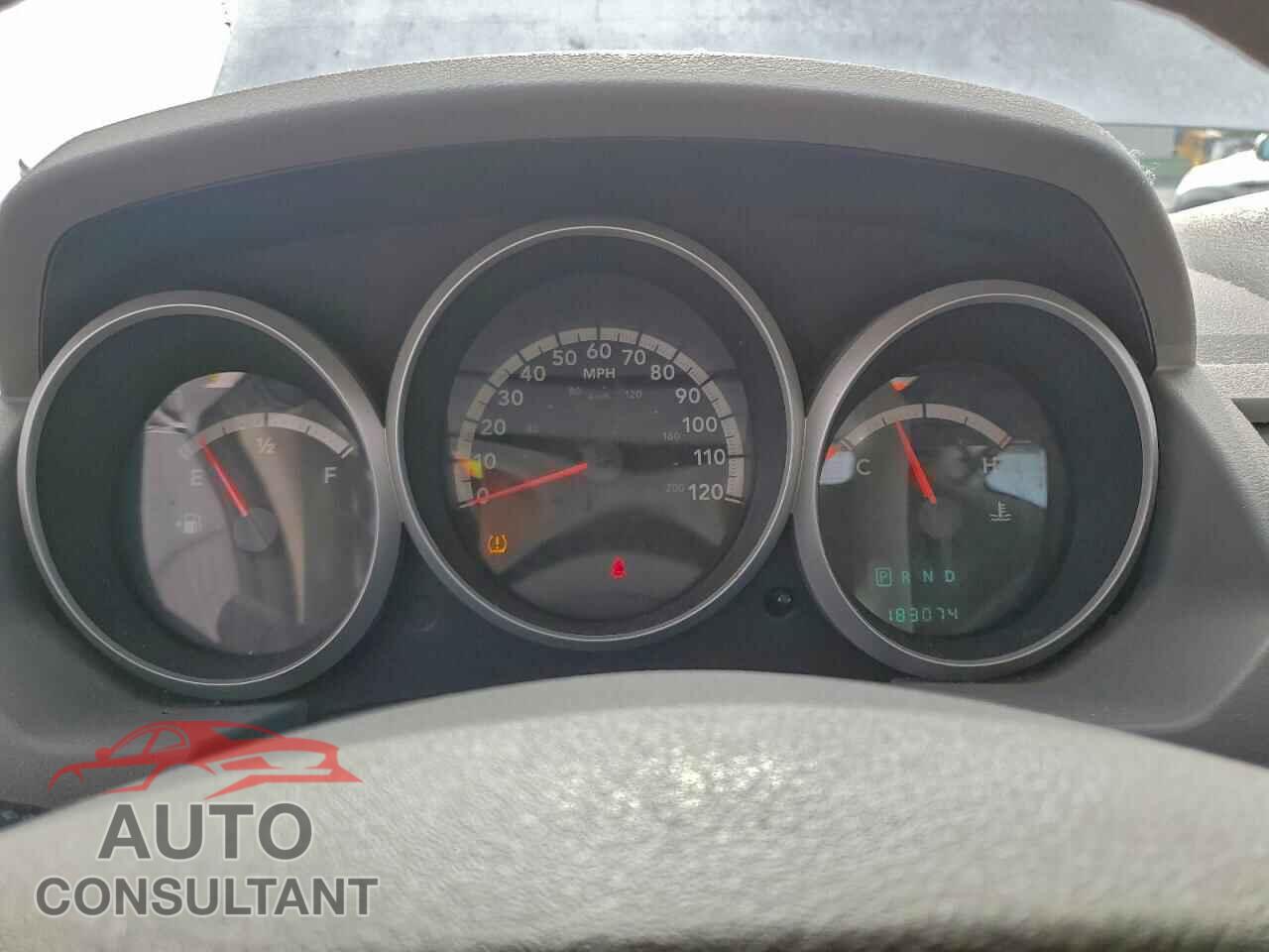 DODGE CARAVAN 2010 - 2D4RN4DE5AR411328