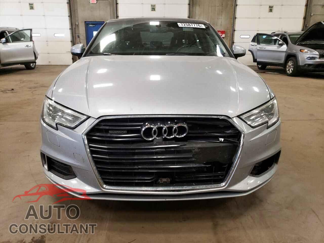 AUDI A3 2017 - WAUB8GFF0H1015591