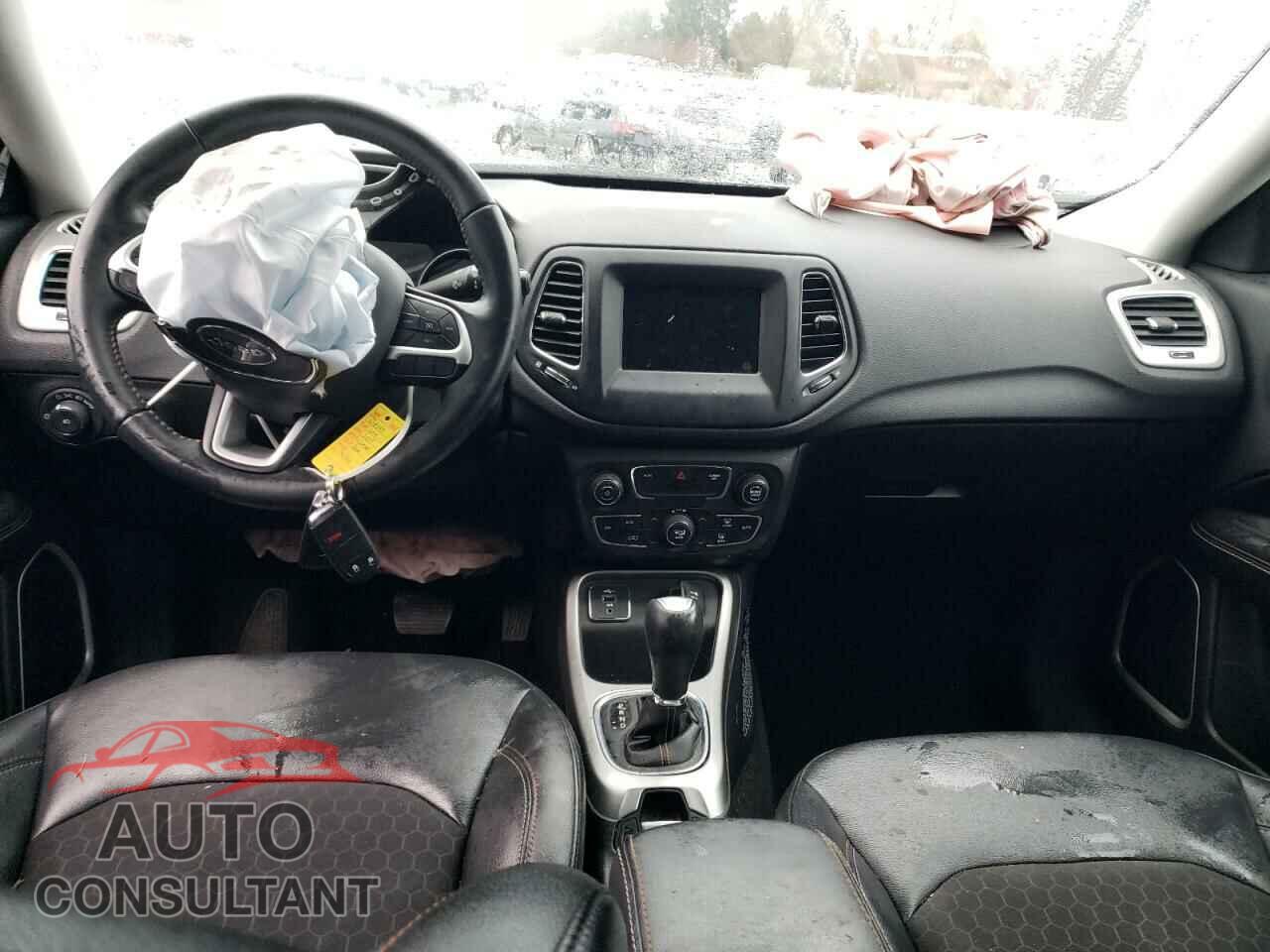JEEP COMPASS 2019 - 3C4NJCBB0KT796709