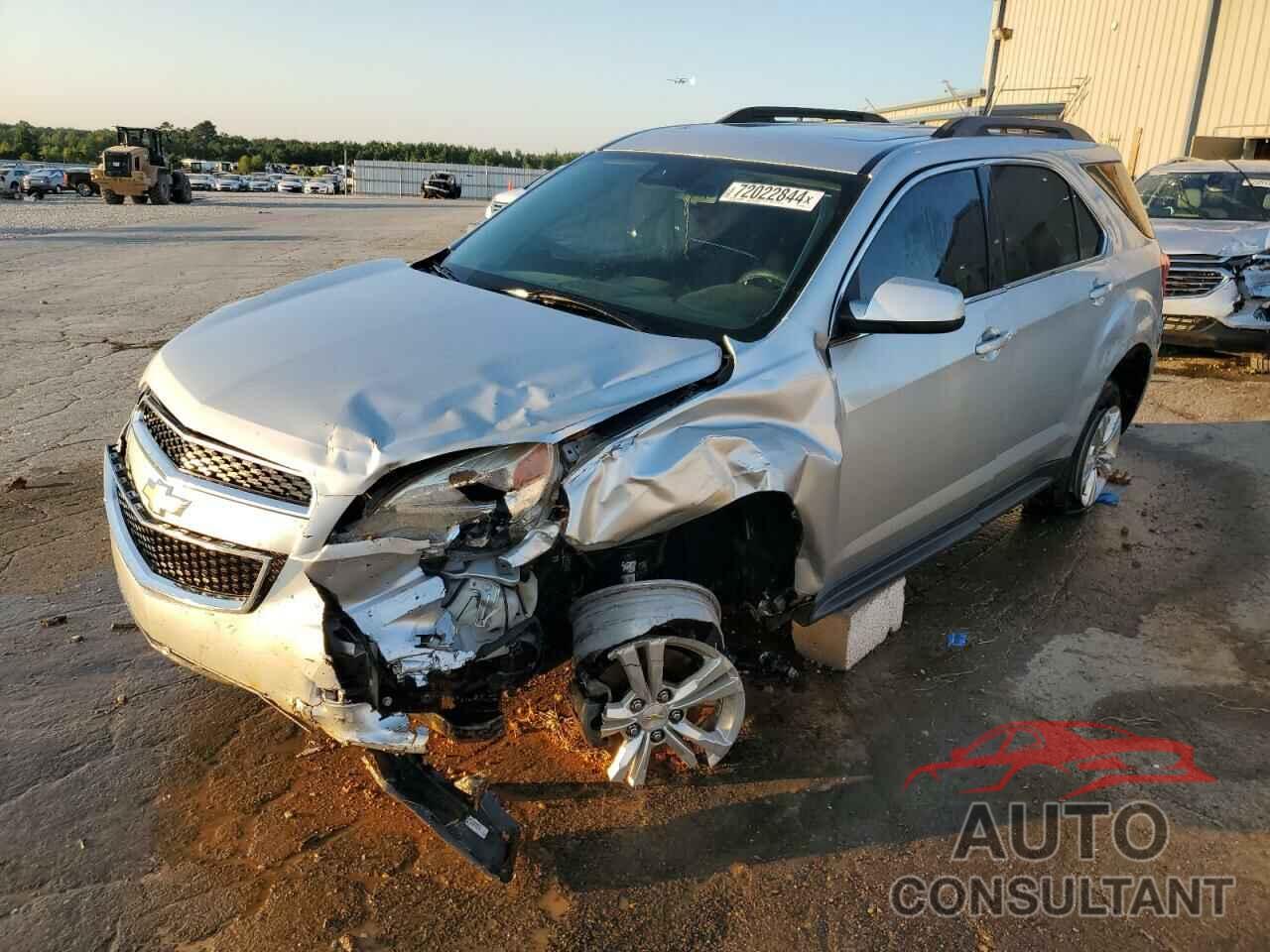 CHEVROLET EQUINOX 2015 - 1GNFLGEK5FZ142425