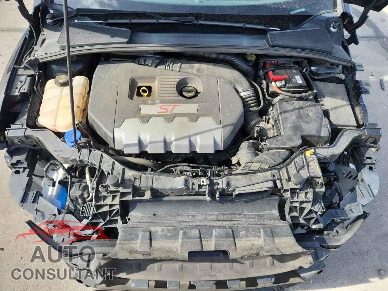 FORD FOCUS 2016 - 1FADP3L9XGL234122