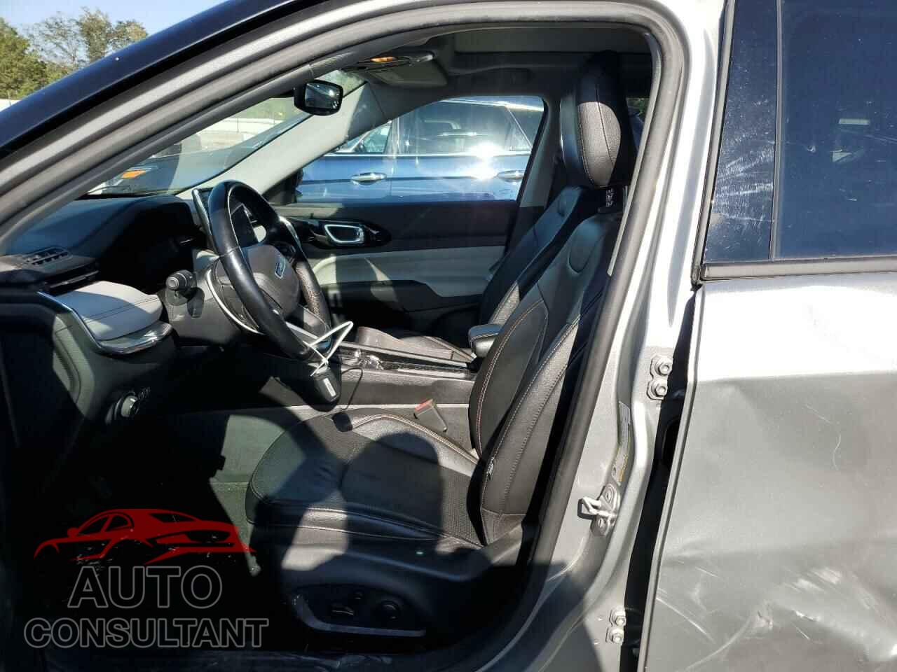 JEEP COMPASS 2022 - 3C4NJDCB2NT118357