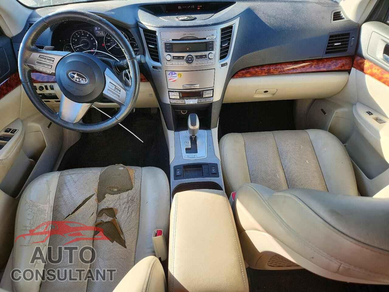 SUBARU OUTBACK 2011 - 4S4BRBKC1B3335184
