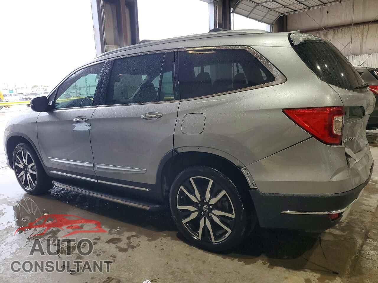 HONDA PILOT 2020 - 5FNYF6H90LB005065