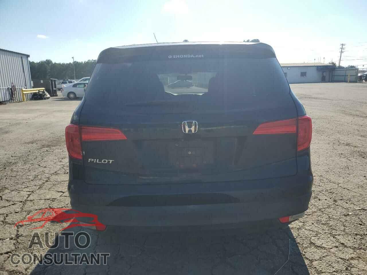 HONDA PILOT 2017 - 5FNYF5H7XHB009186