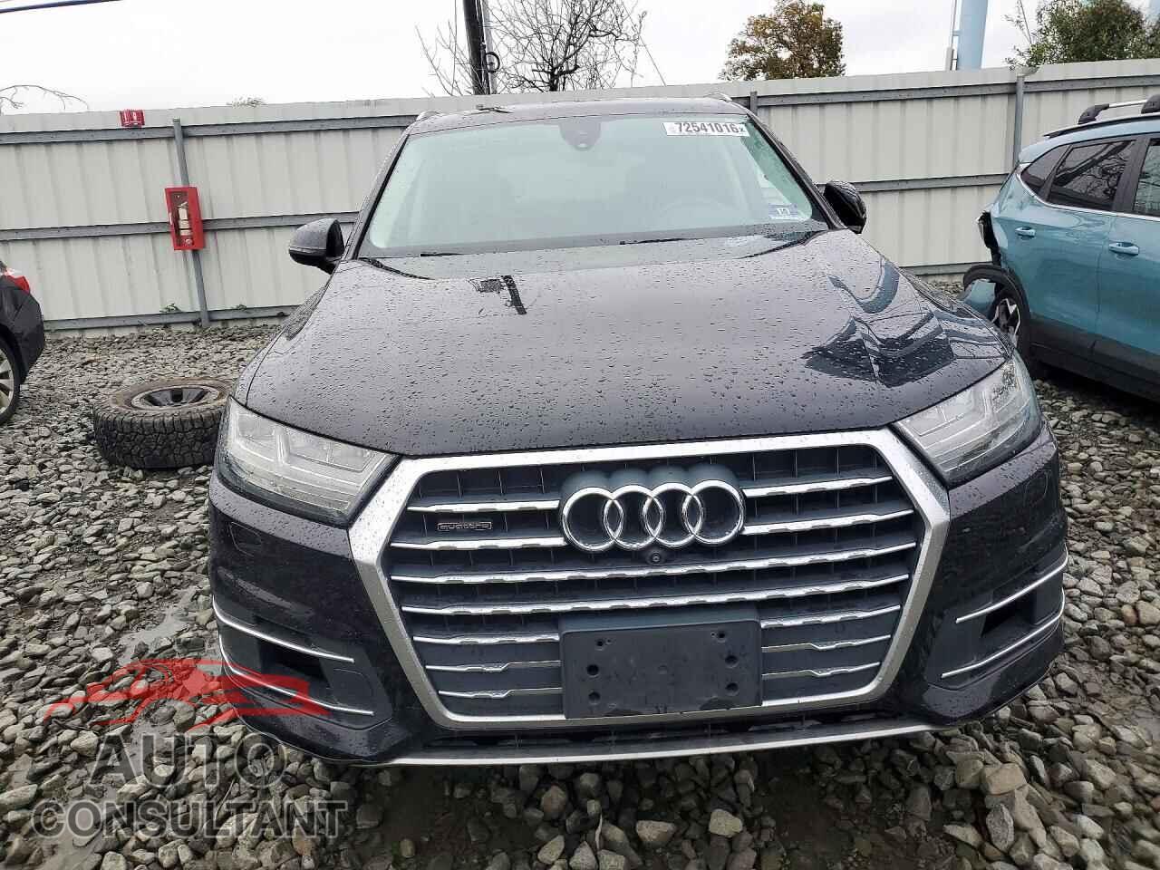 AUDI Q7 2018 - WA1LAAF76JD008872
