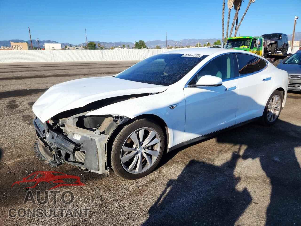 TESLA MODEL S 2014 - 5YJSA1H11EFP48953