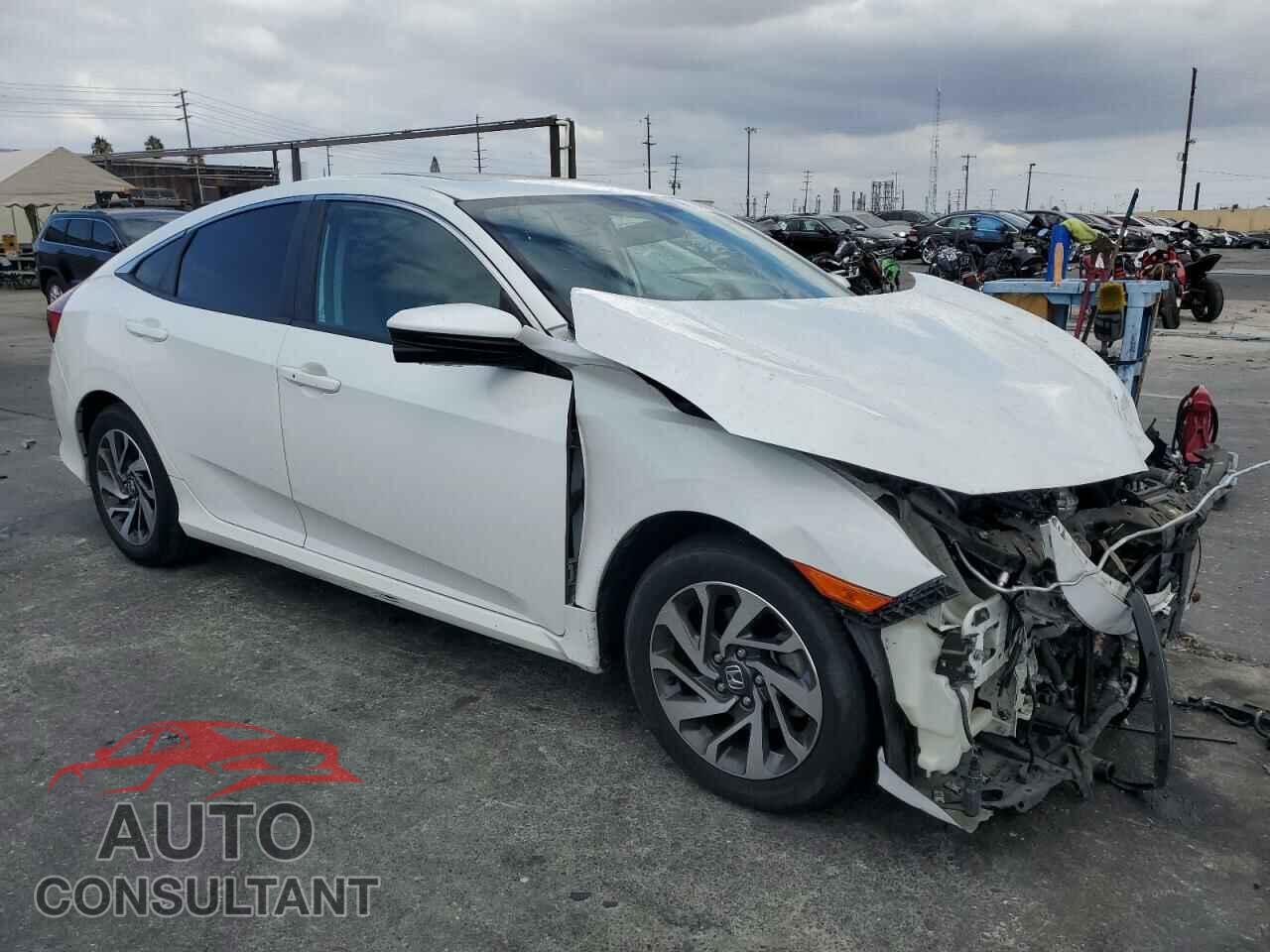 HONDA CIVIC 2018 - 2HGFC2F78JH576063