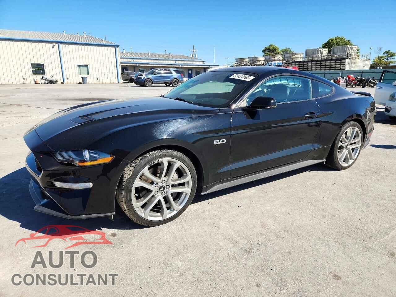 FORD MUSTANG 2020 - 1FA6P8CF3L5188479