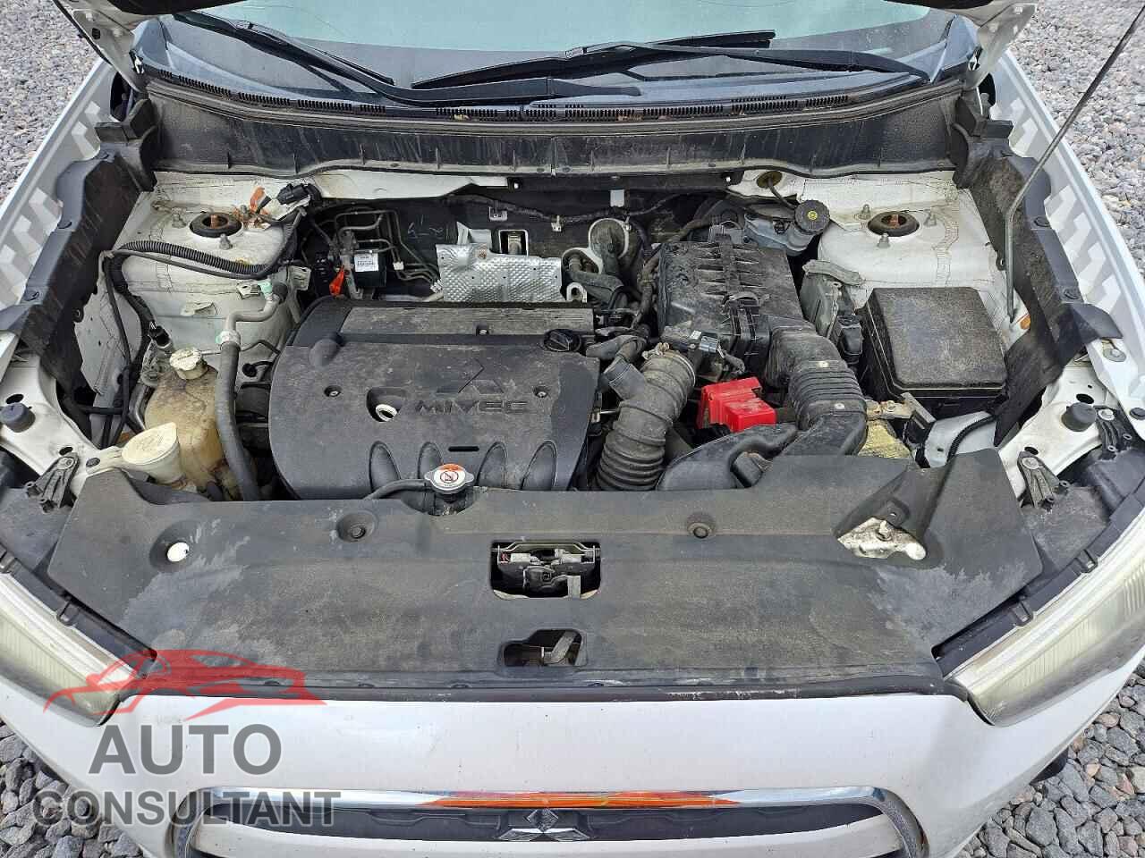 MITSUBISHI OUTLANDER 2013 - 4A4AP3AU7DE011663