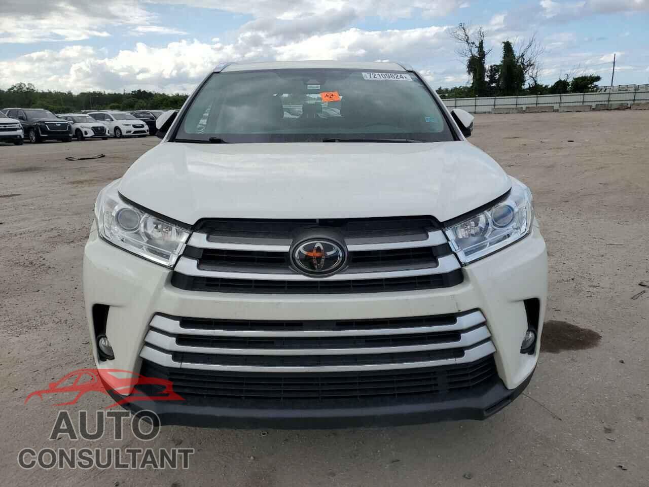 TOYOTA HIGHLANDER 2017 - 5TDJZRFH7HS455643