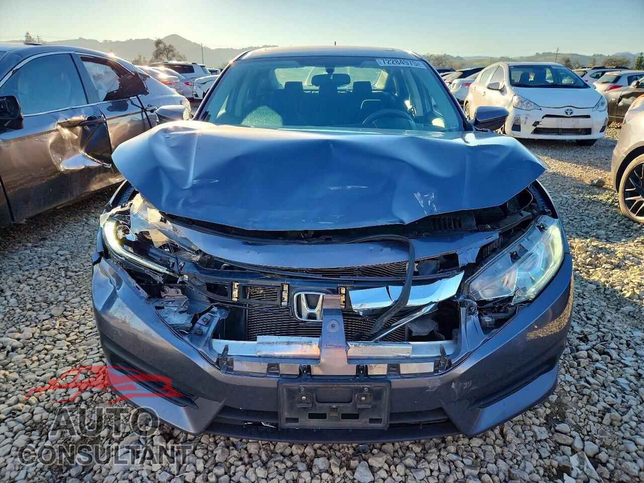 HONDA CIVIC 2017 - 19XFC2F73HE209060