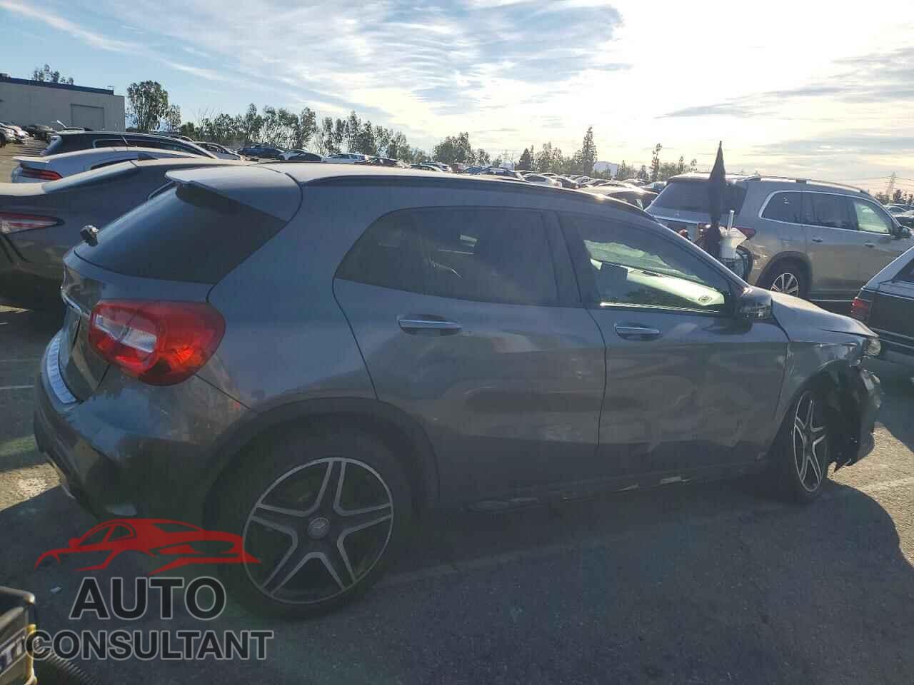 MERCEDES-BENZ GLA-CLASS 2017 - WDCTG4EB2HJ290896