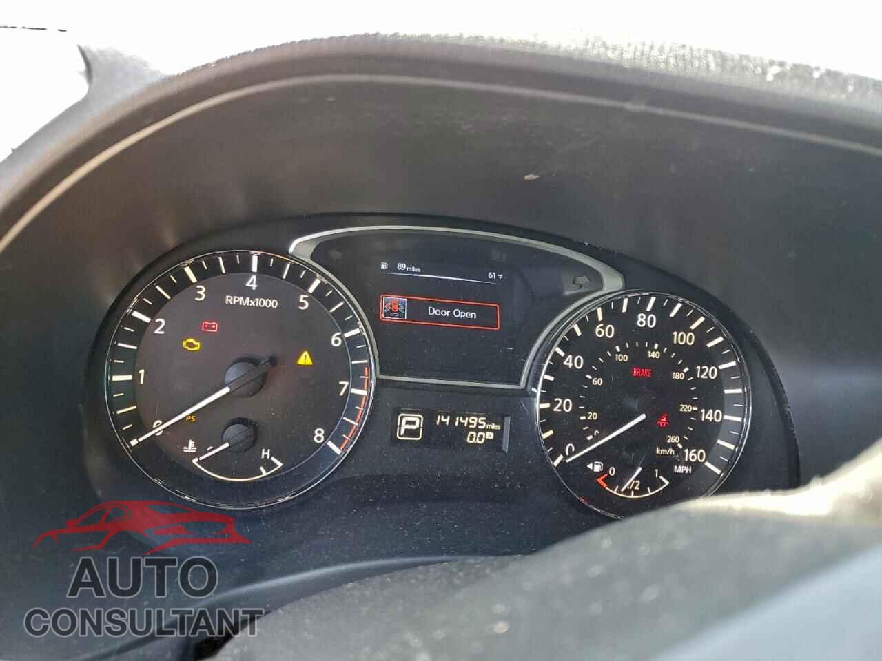 NISSAN PATHFINDER 2014 - 5N1AR2MNXEC601106