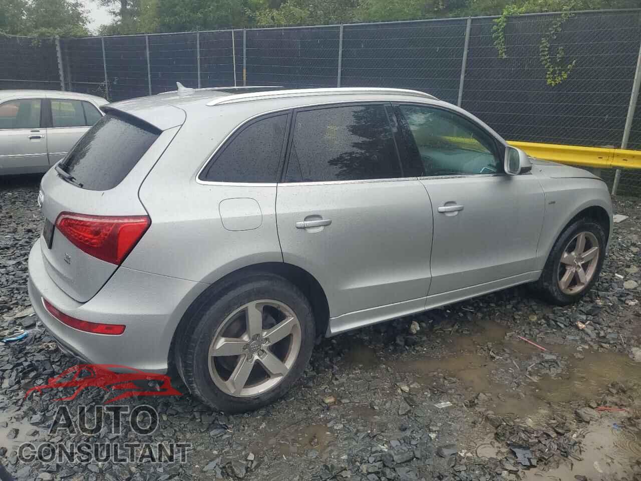 AUDI Q5 2011 - WA1DKAFP8BA042624