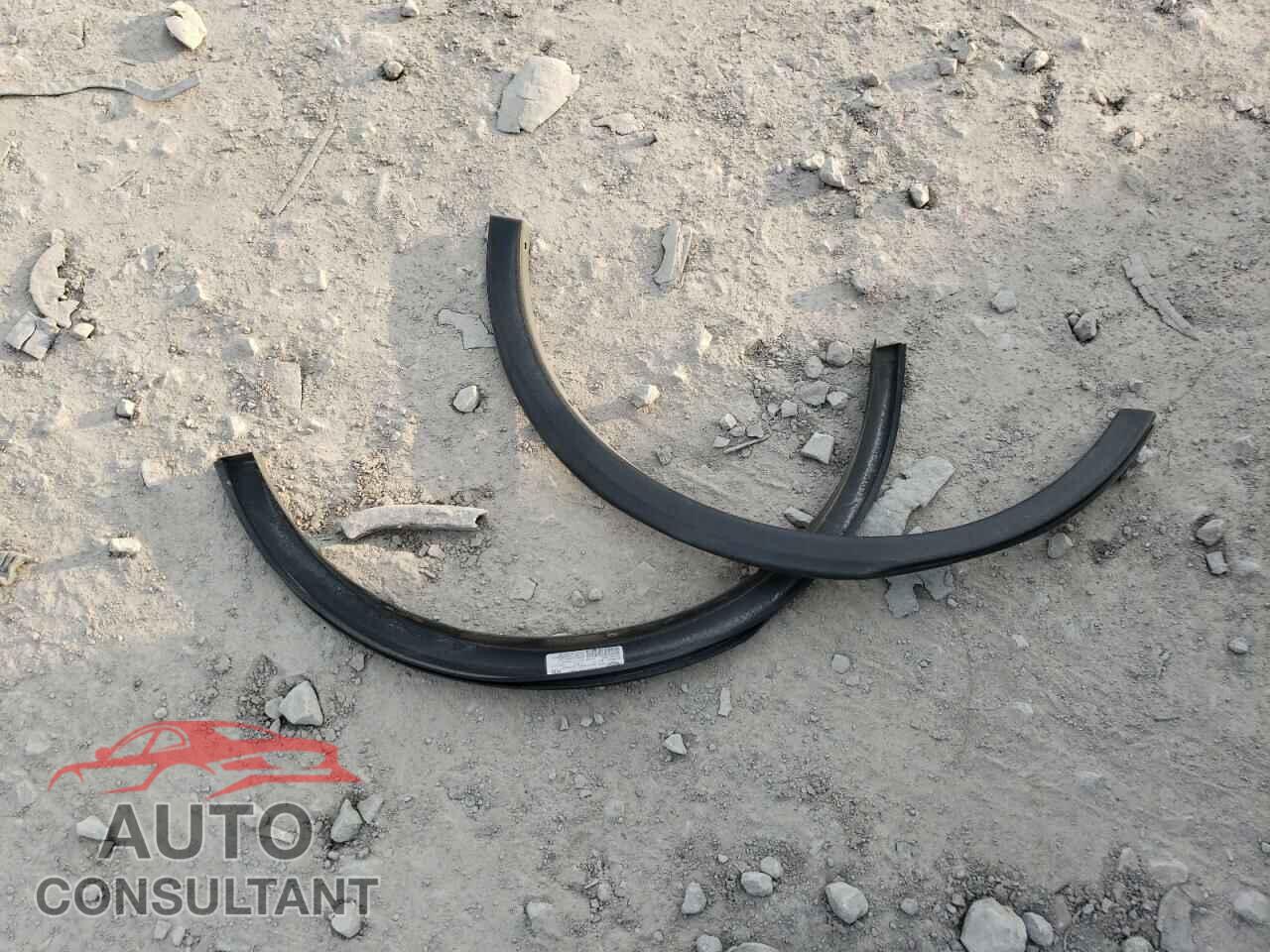 SUBARU OUTBACK 2018 - 4S4BSANC1J3297979