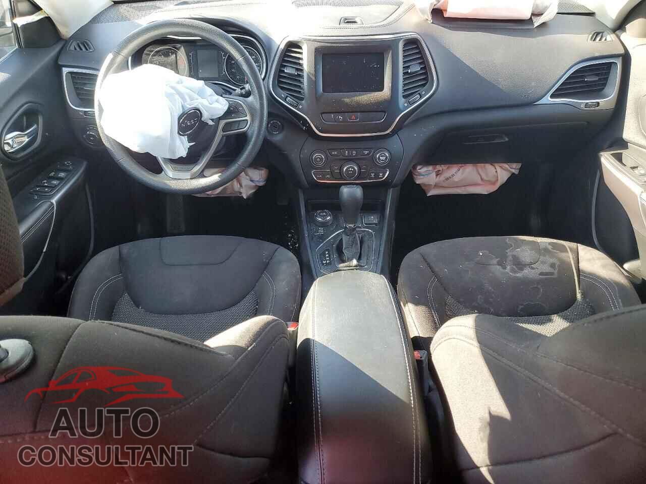 JEEP GRAND CHER 2019 - 1C4PJMCB5KD323729