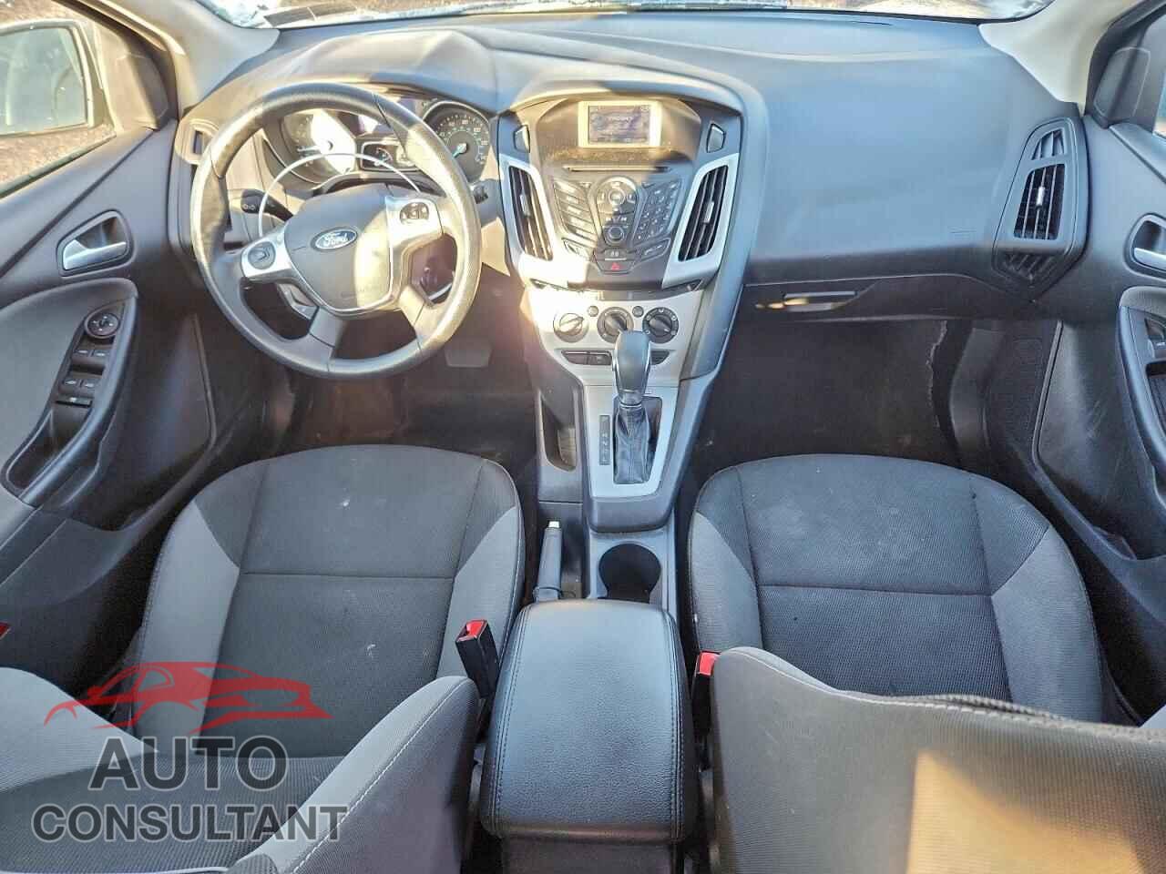 FORD FOCUS 2014 - 1FADP3K22EL255841
