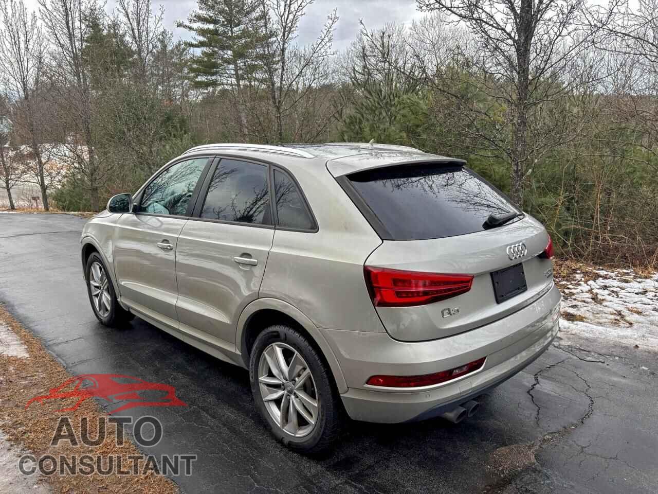 AUDI Q3 2017 - WA1ECCFS2HR000204