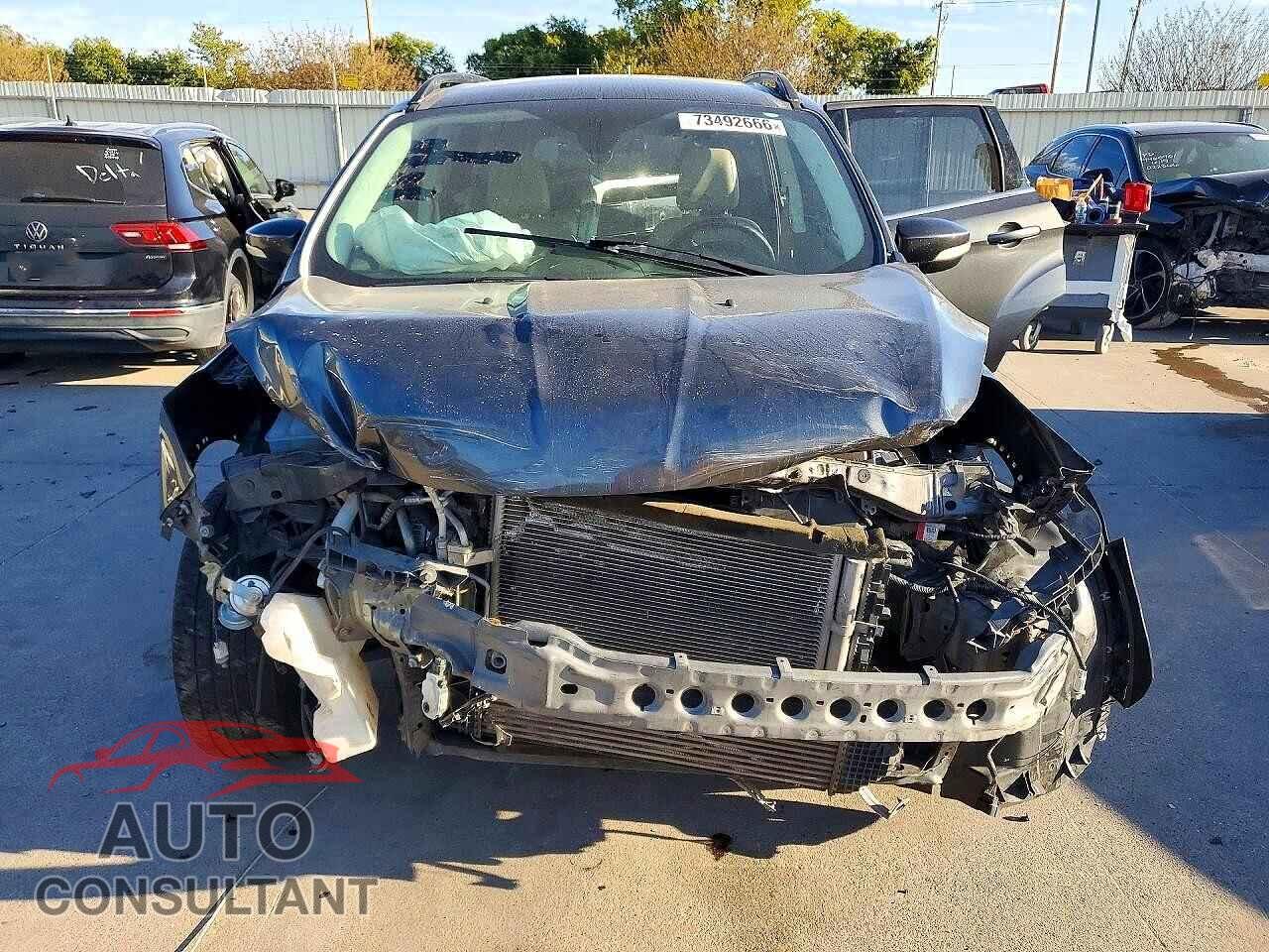 FORD ESCAPE 2015 - 1FMCU0JX1FUB48328