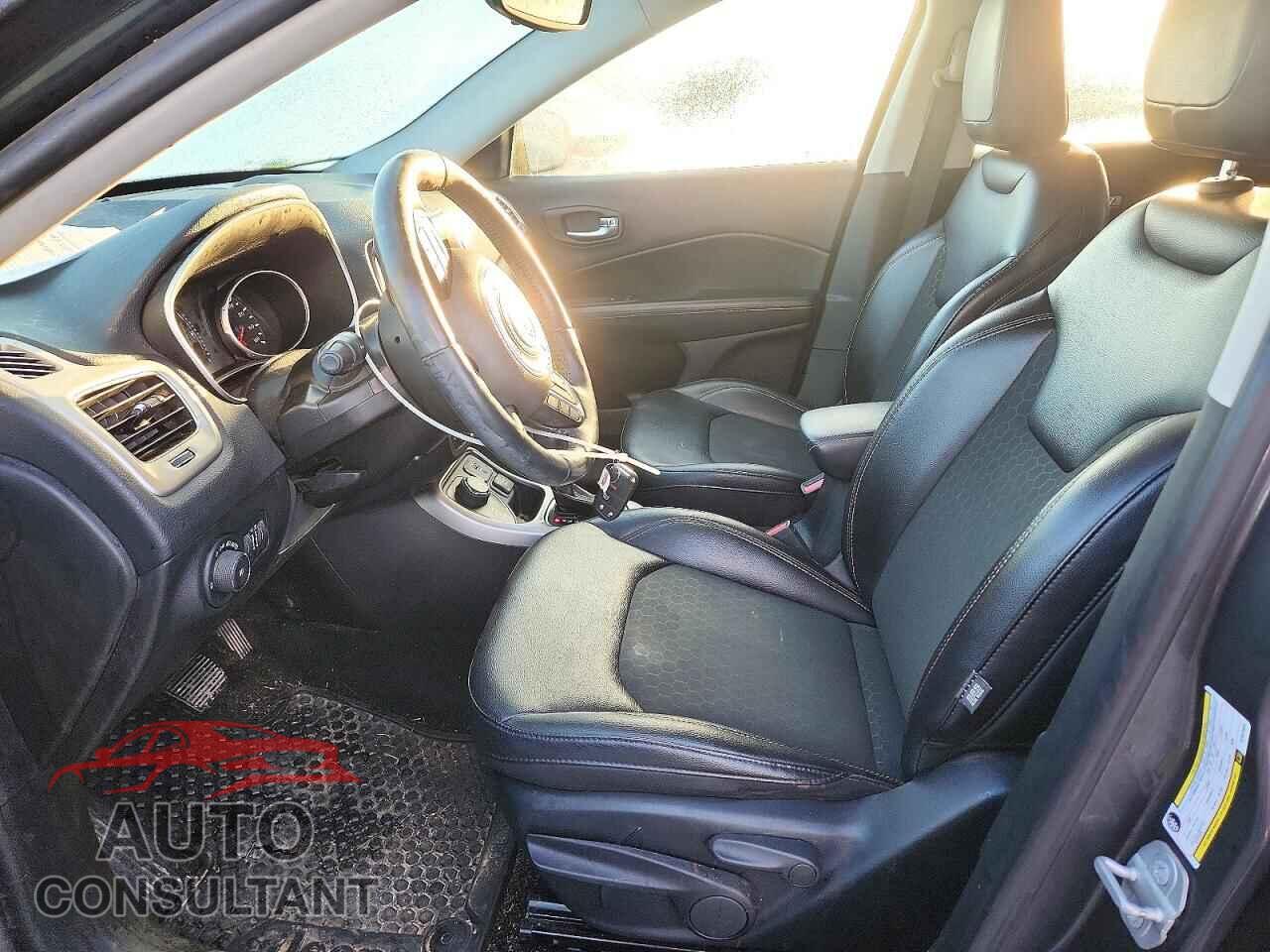 JEEP COMPASS 2019 - 3C4NJDBBXKT641929