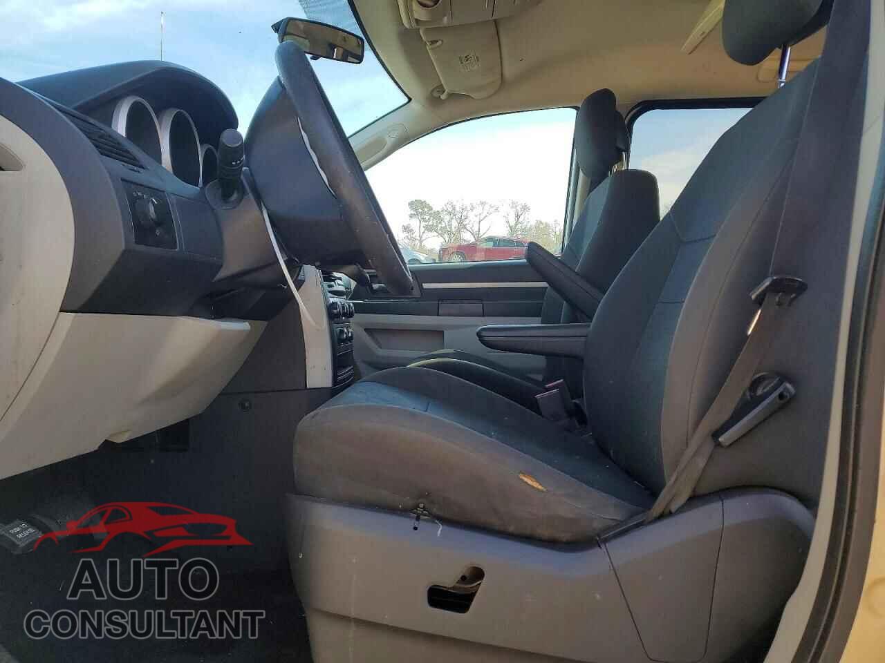 DODGE CARAVAN 2010 - 2D4RN4DE0AR487250